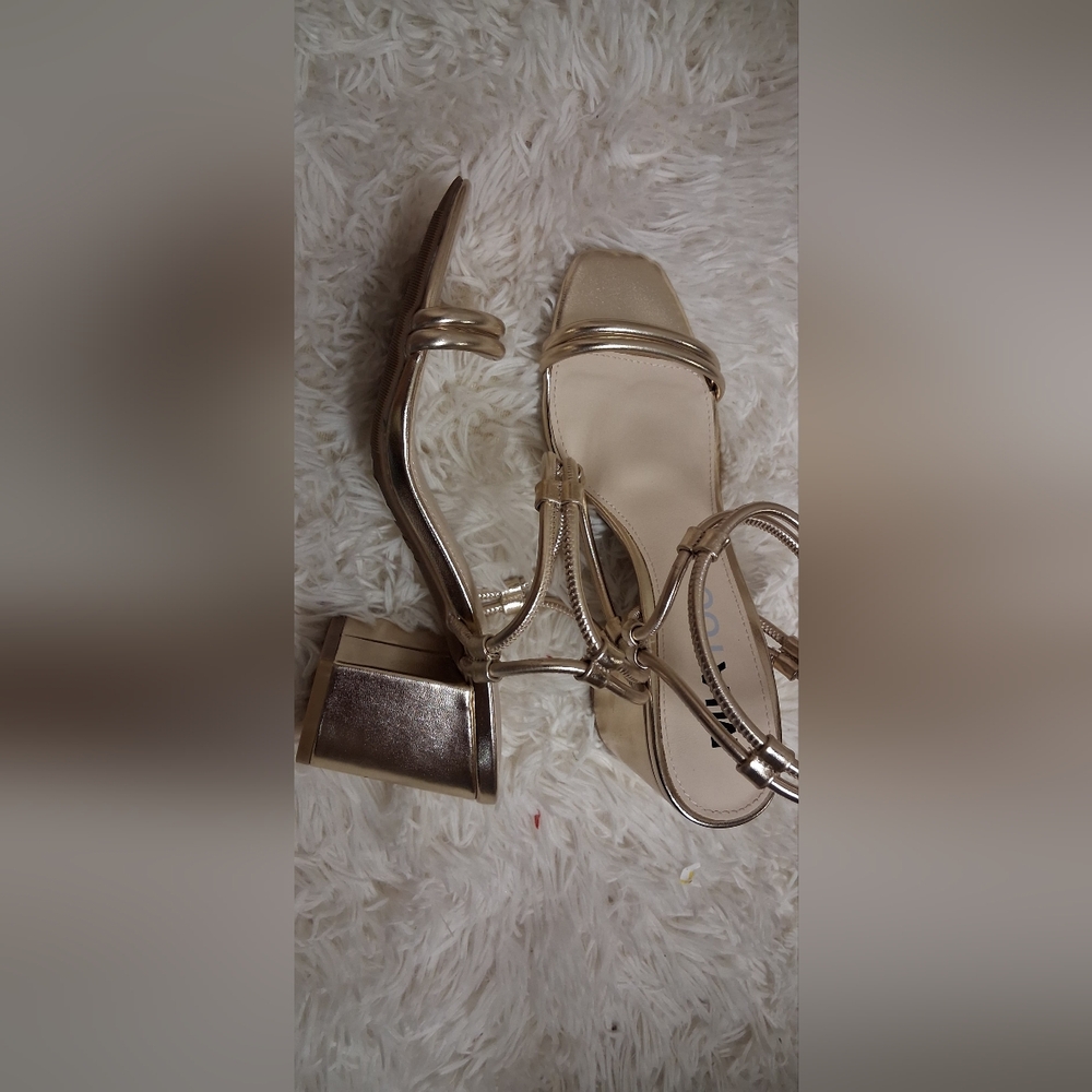 MIA Metallic Gold Strappy Block Heel Sandals - Picture 2 of 3